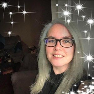 Meet your Posher, Courtney